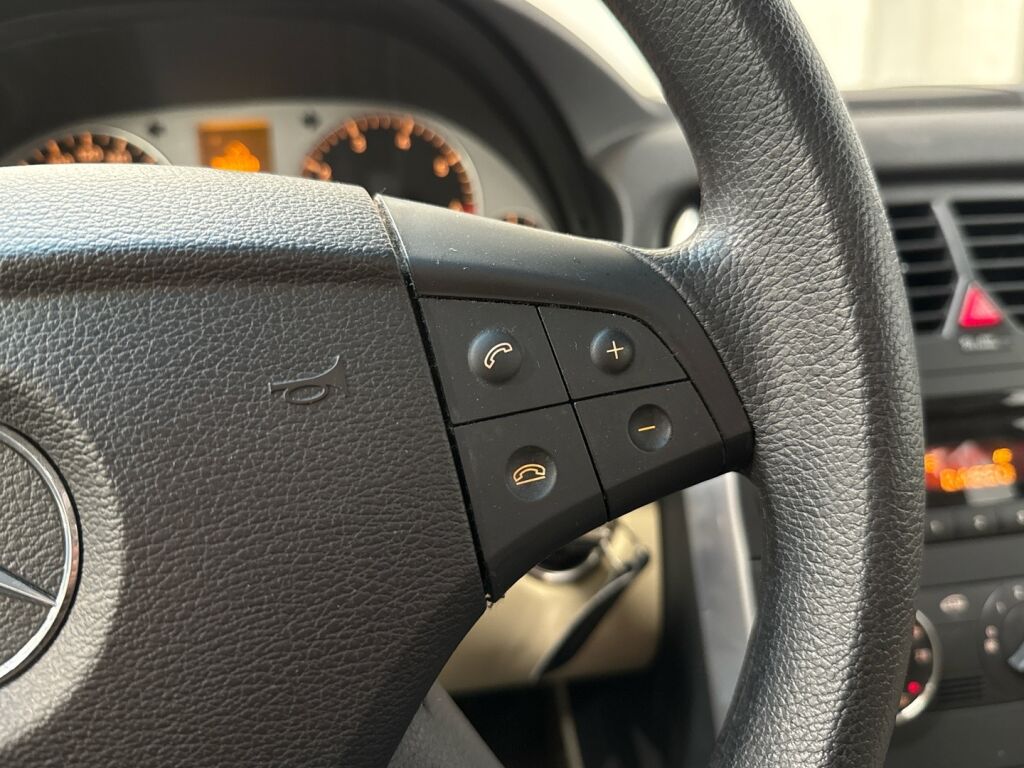 Mercedes-Benz B 2005 Sininen