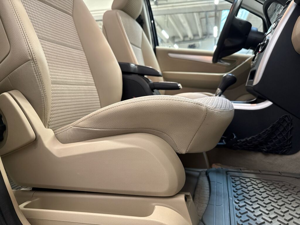 Mercedes-Benz B 2005 Sininen