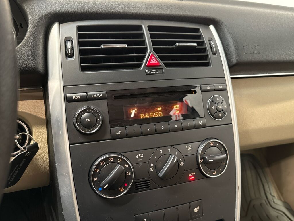 Mercedes-Benz B 2005 Sininen