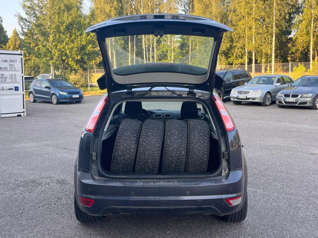 Ford Focus 2008 Harmaa