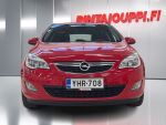 Opel Astra 2012 Punainen