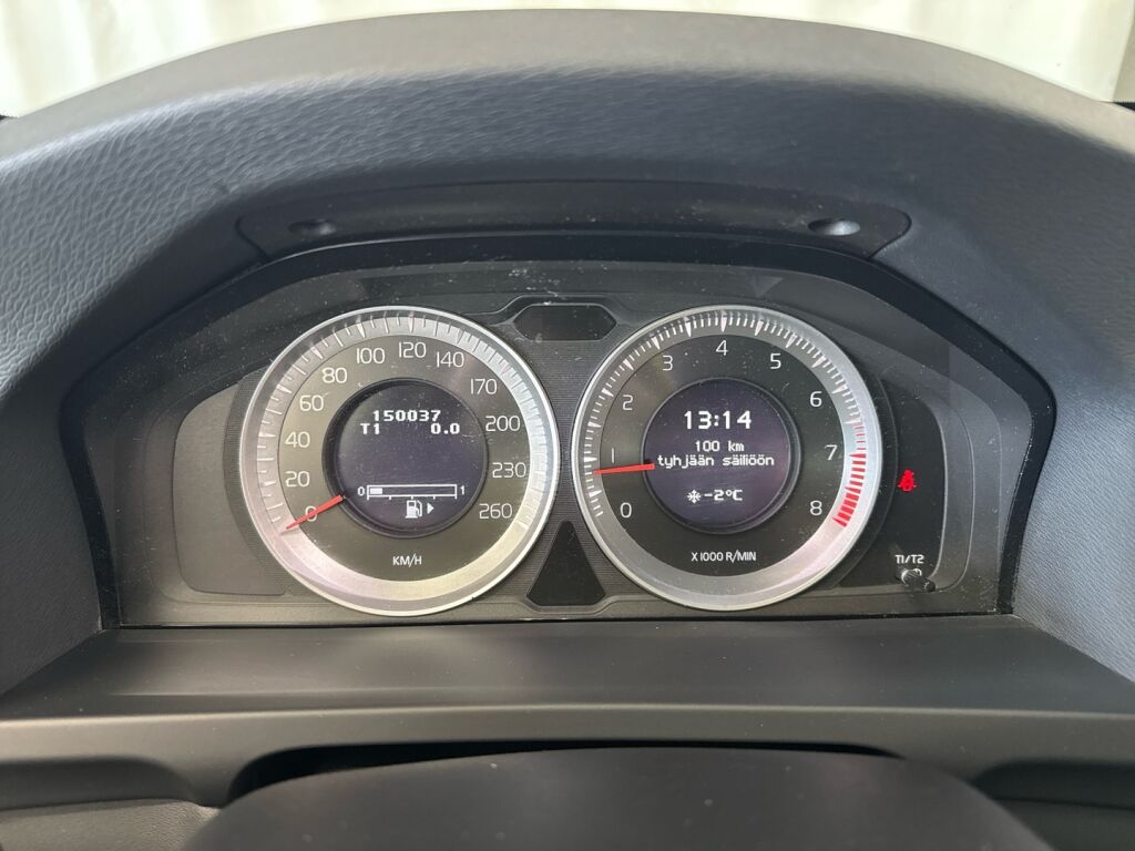 Volvo V60 2012 Ruskea (beige)