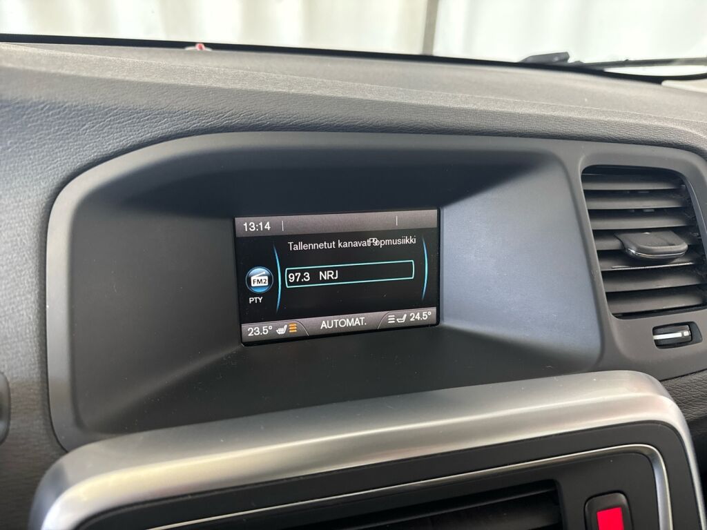 Volvo V60 2012 Ruskea (beige)