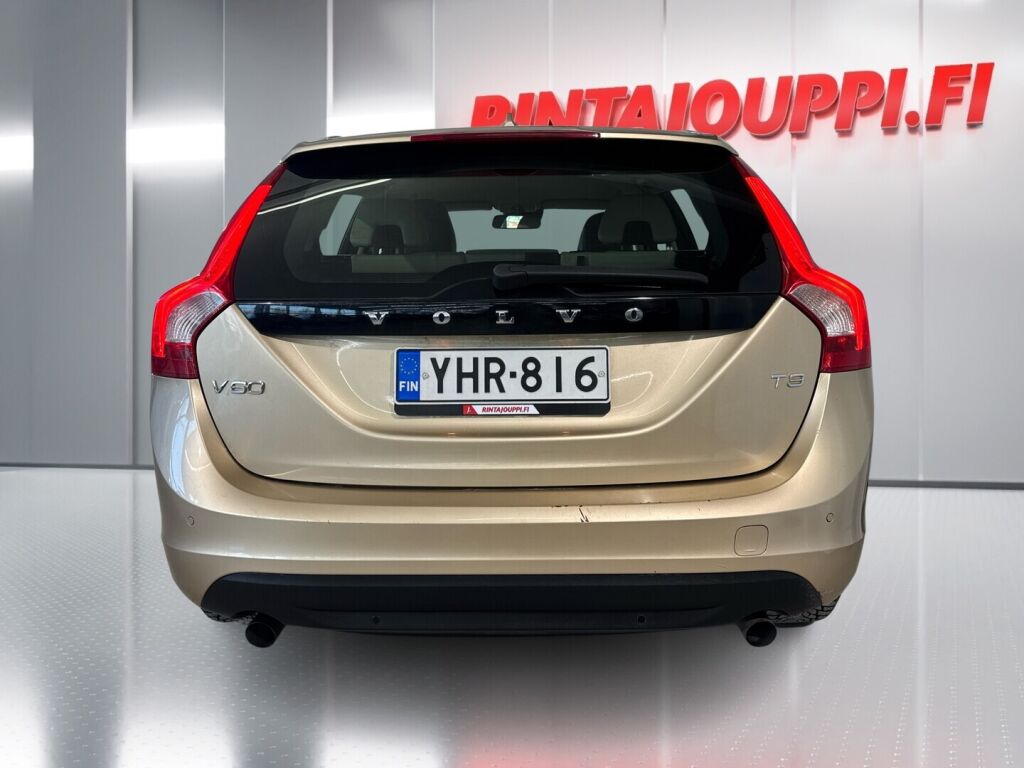 Volvo V60 2012 Ruskea (beige)