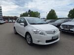 Toyota Auris 2011 Valkoinen
