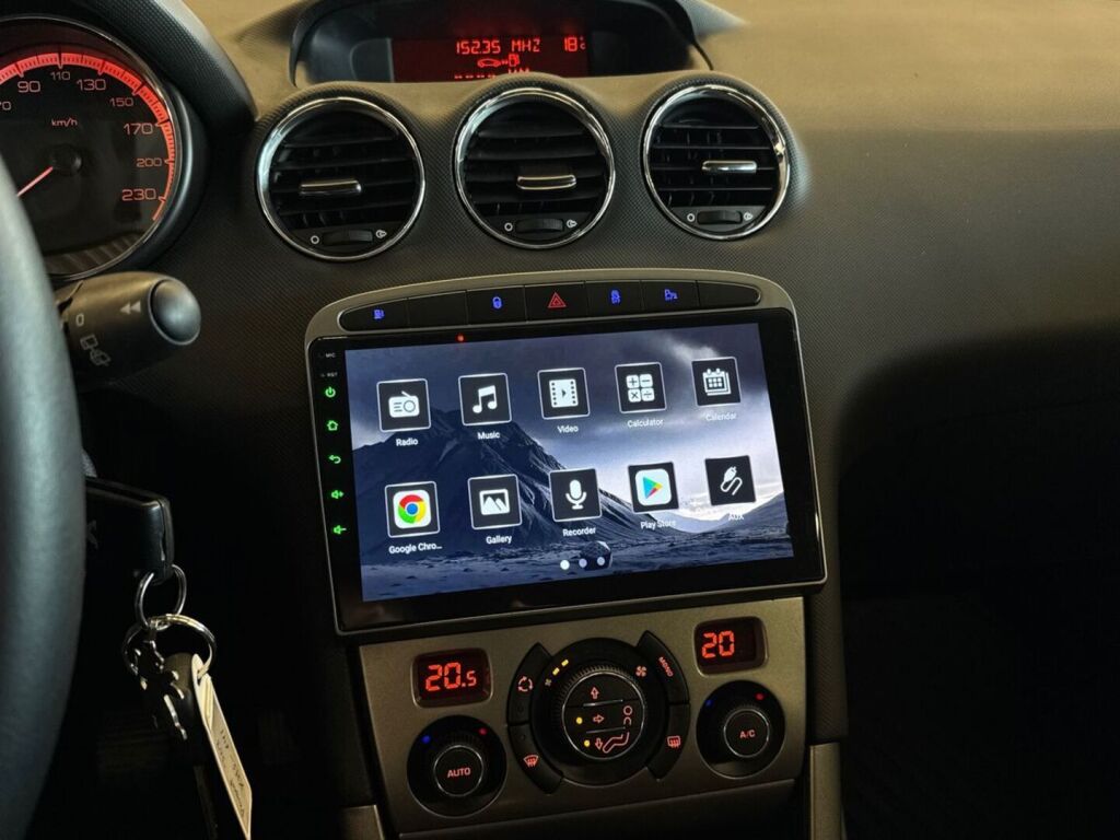 Peugeot 308 2011 Sininen