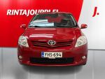 Toyota Auris 2011 Punainen