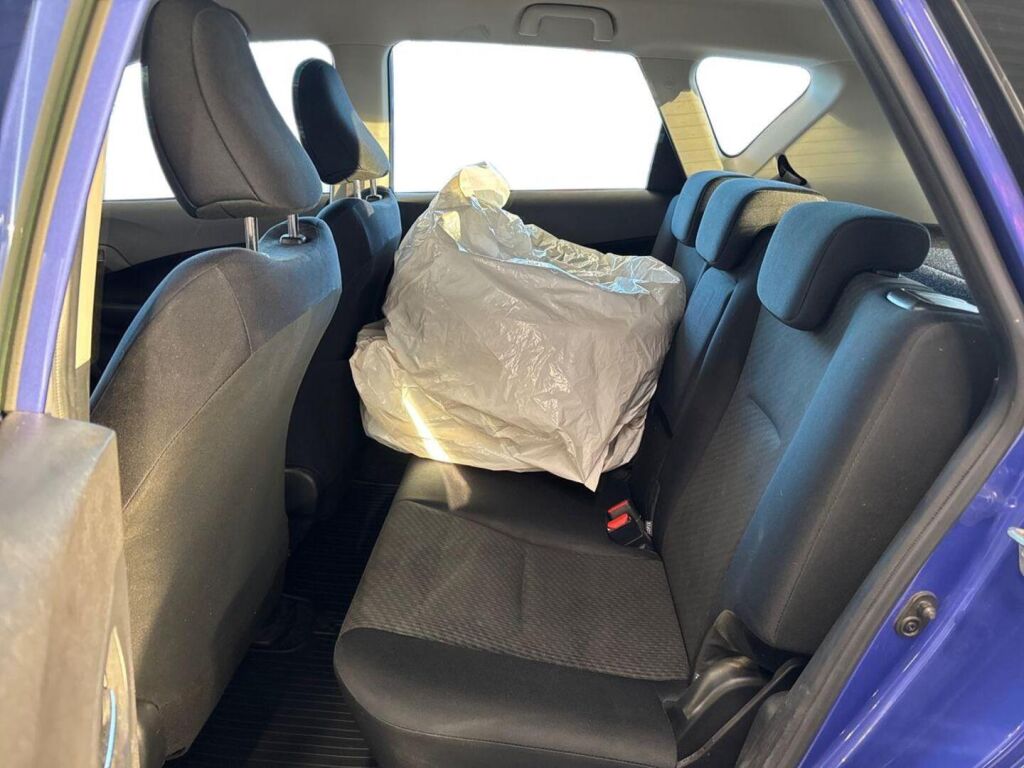 Toyota Verso-S 2011 Sininen