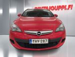 Opel Astra 2012 Punainen