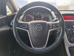 Opel Astra 2012 Hopea