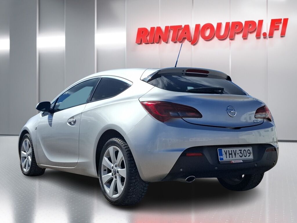 Opel Astra 2012 Hopea