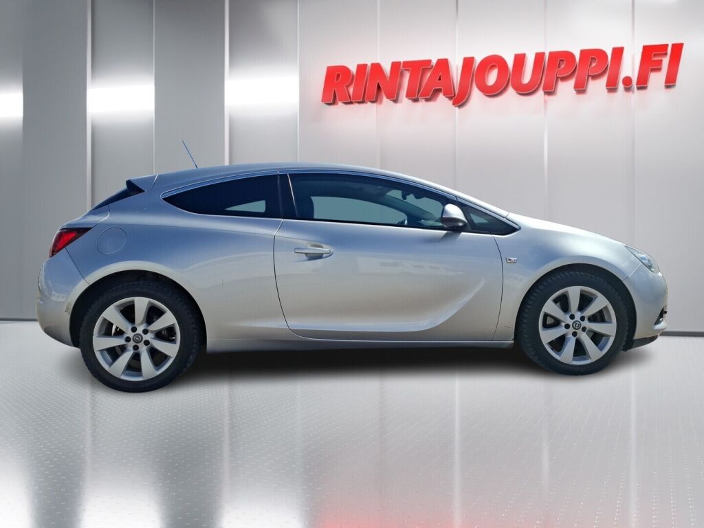 Opel Astra 2012 Hopea