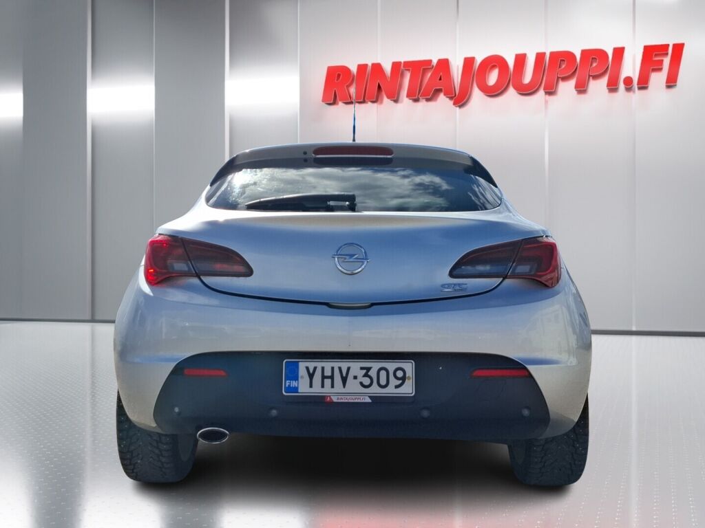 Opel Astra 2012 Hopea