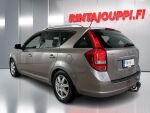Kia Ceed 2012 Ruskea (beige)
