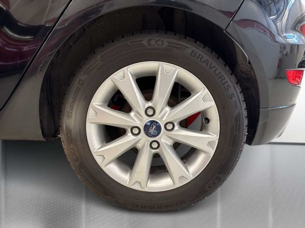 Ford Fiesta 2012 Musta