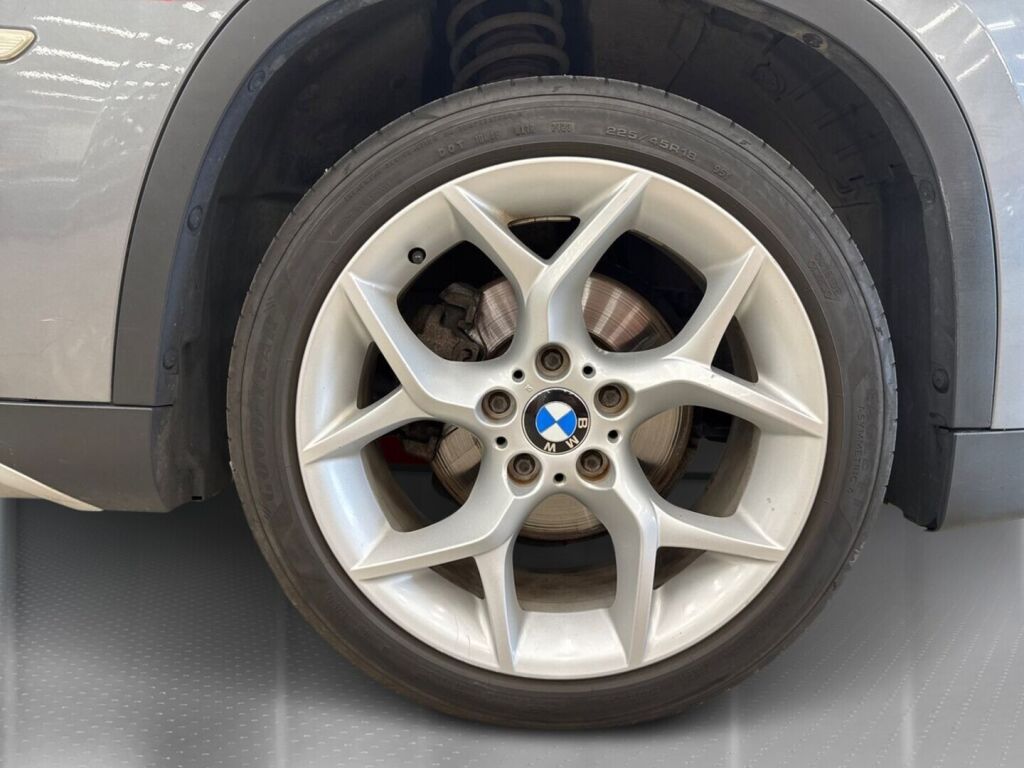 BMW X1 2011 Harmaa