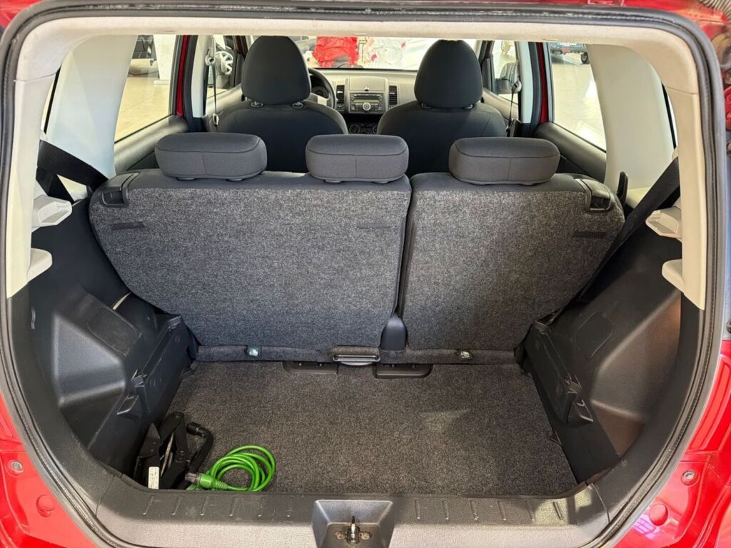 Nissan Note 2012 Punainen