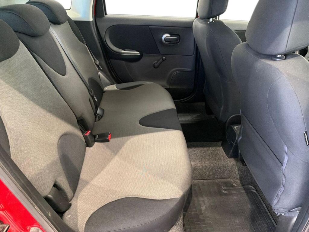 Nissan Note 2012 Punainen