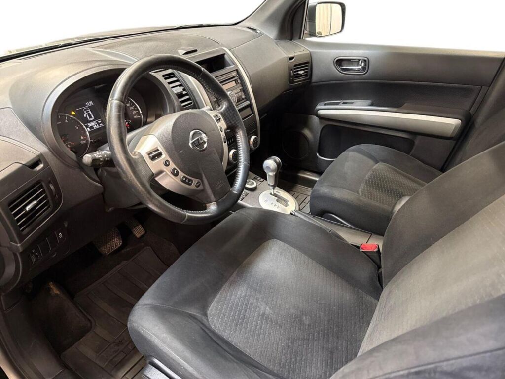 Nissan X-Trail 2012 Harmaa