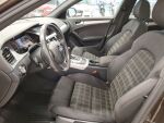 Audi A4 2012 Ruskea (beige)