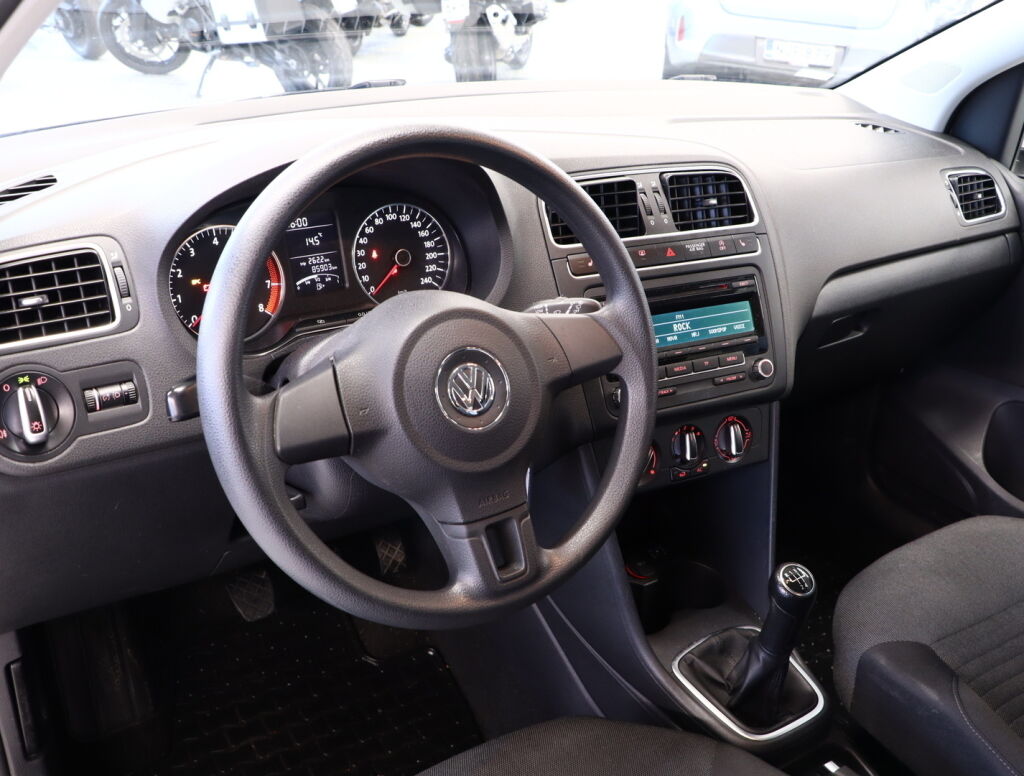 Volkswagen Polo 2012 Valkoinen