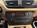BMW X1 2010 Sininen