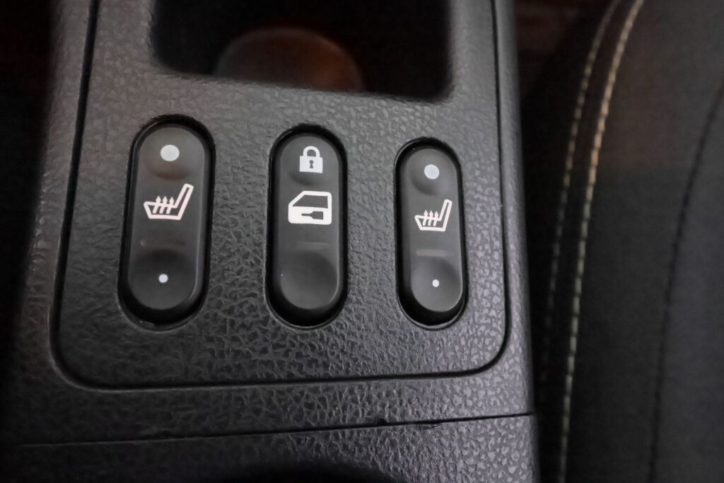 Nissan Qashqai 2012 Musta