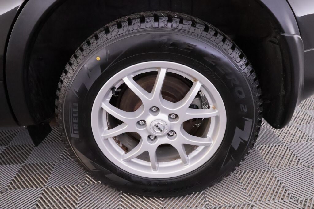 Nissan Qashqai 2012 Musta