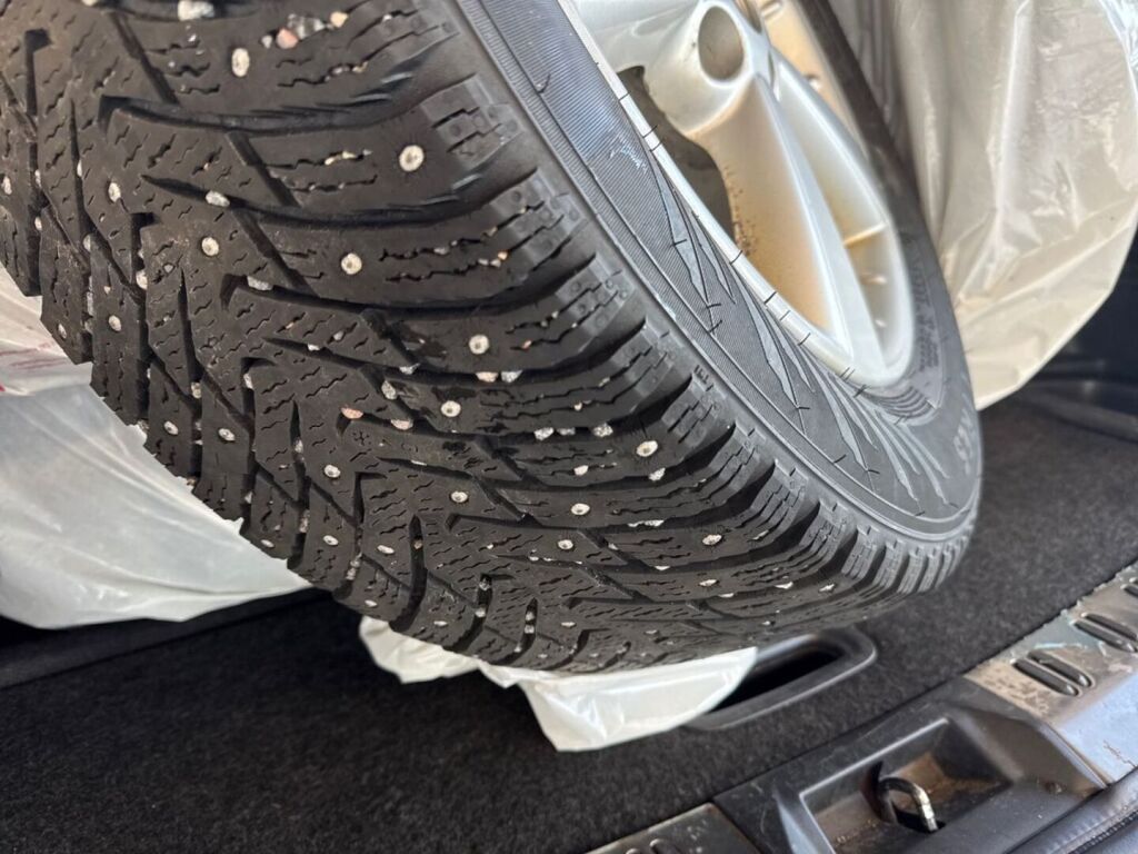 Nissan Qashqai+2 2013 Punainen