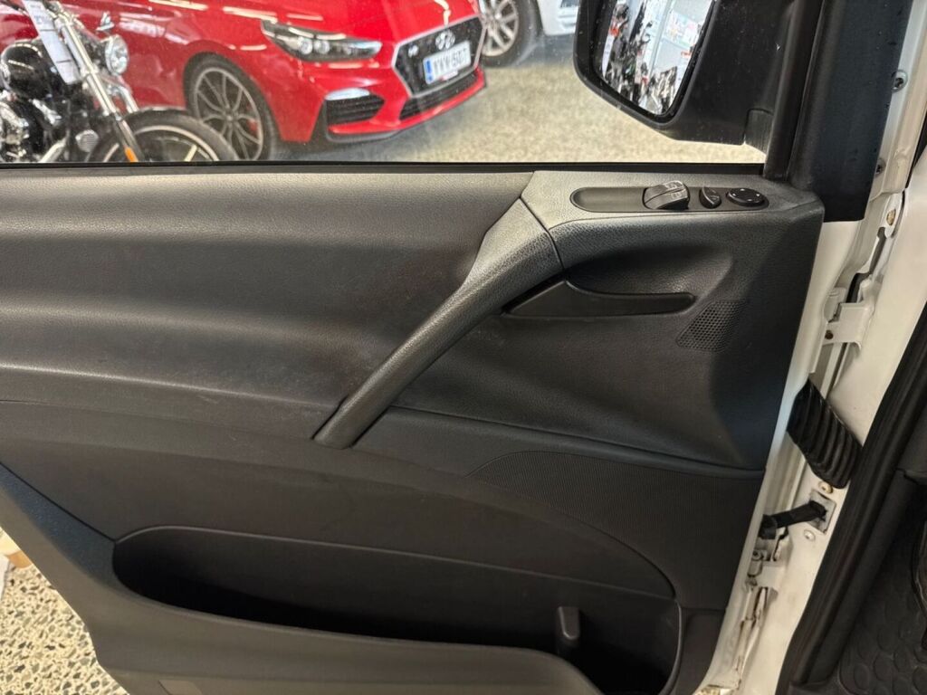 Mercedes-Benz Vito 2012 Valkoinen