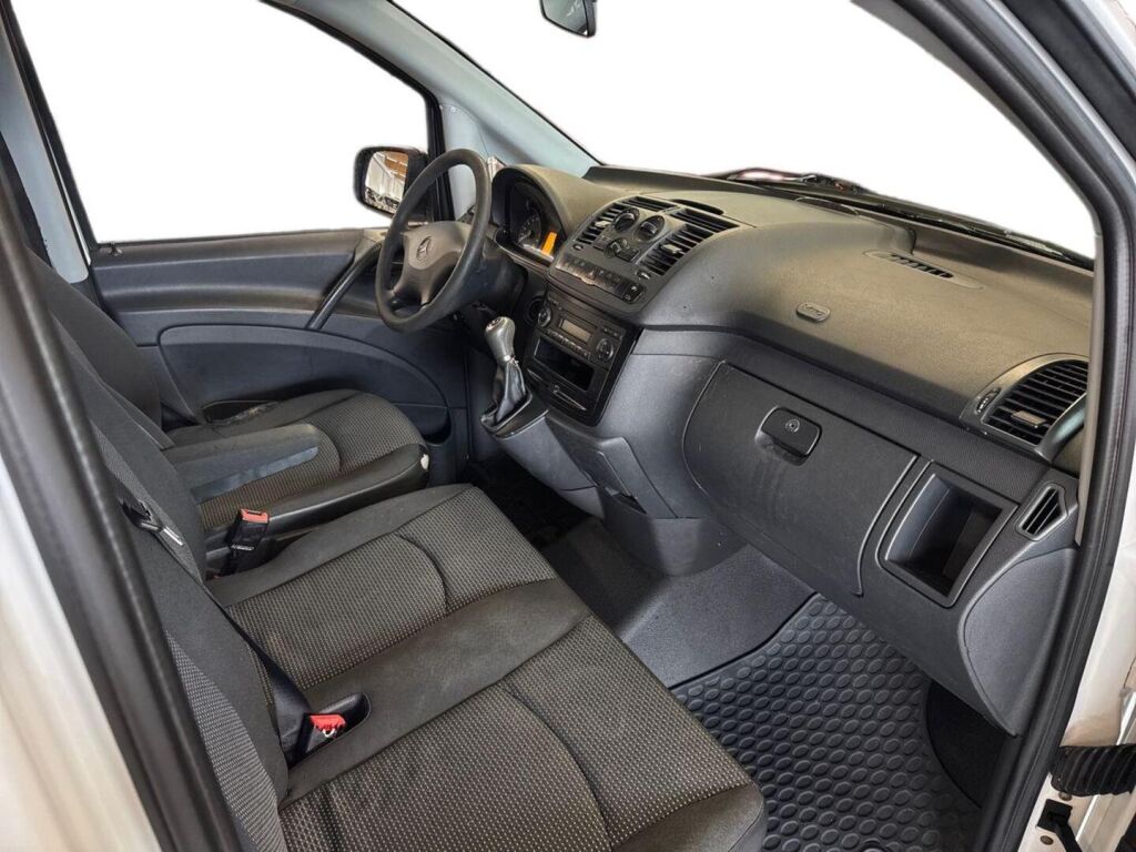 Mercedes-Benz Vito 2012 Valkoinen