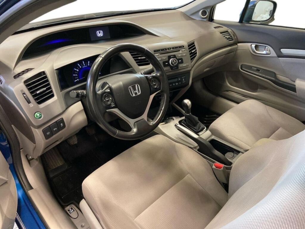 Honda Civic 2013 Sininen