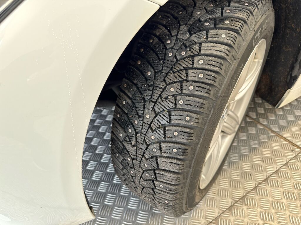 BMW 316 2013 Valkoinen