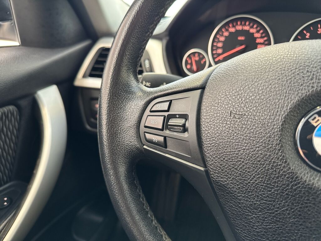 BMW 316 2013 Valkoinen