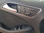 Mercedes-Benz B 2013 Punainen