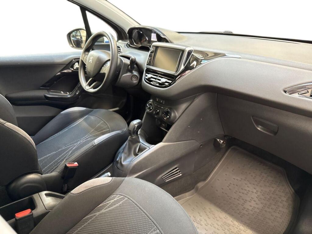 Peugeot 208 2013 Harmaa