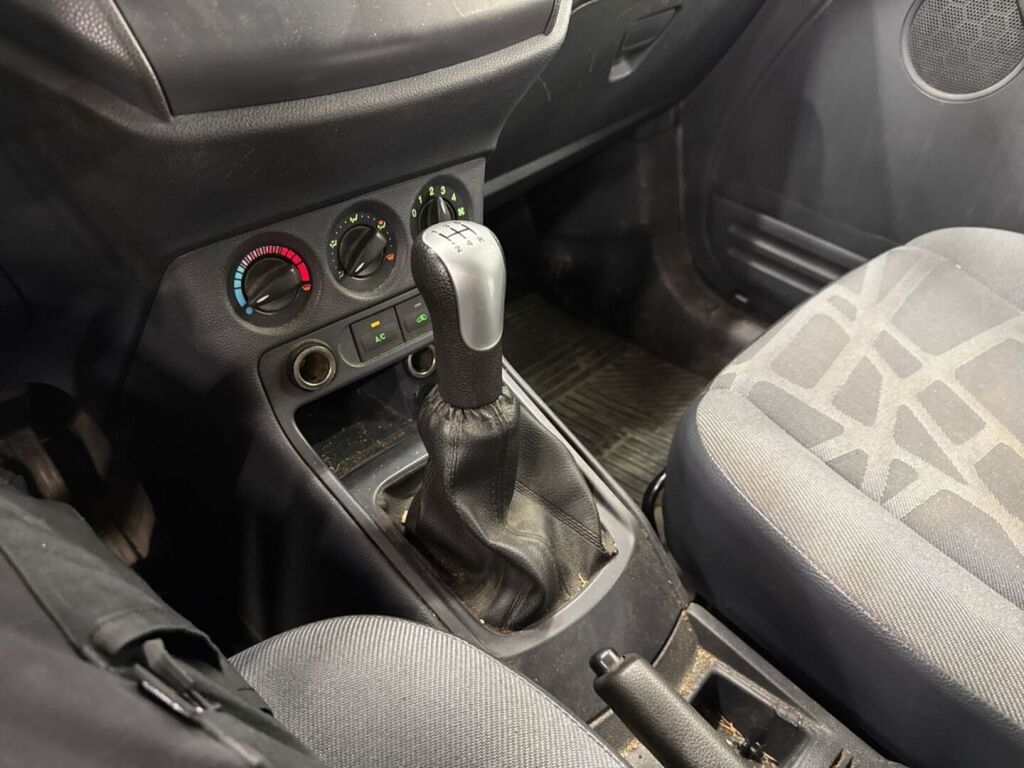 Ford Transit Connect 2013 Valkoinen