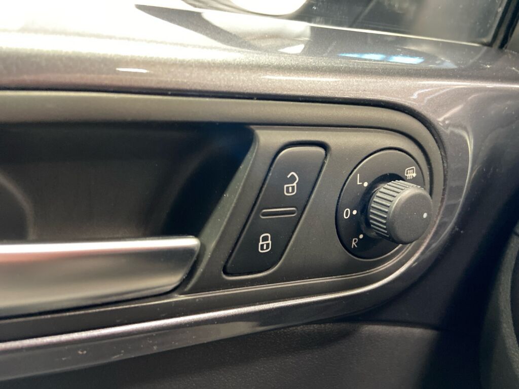 Volkswagen Beetle 2013 Harmaa