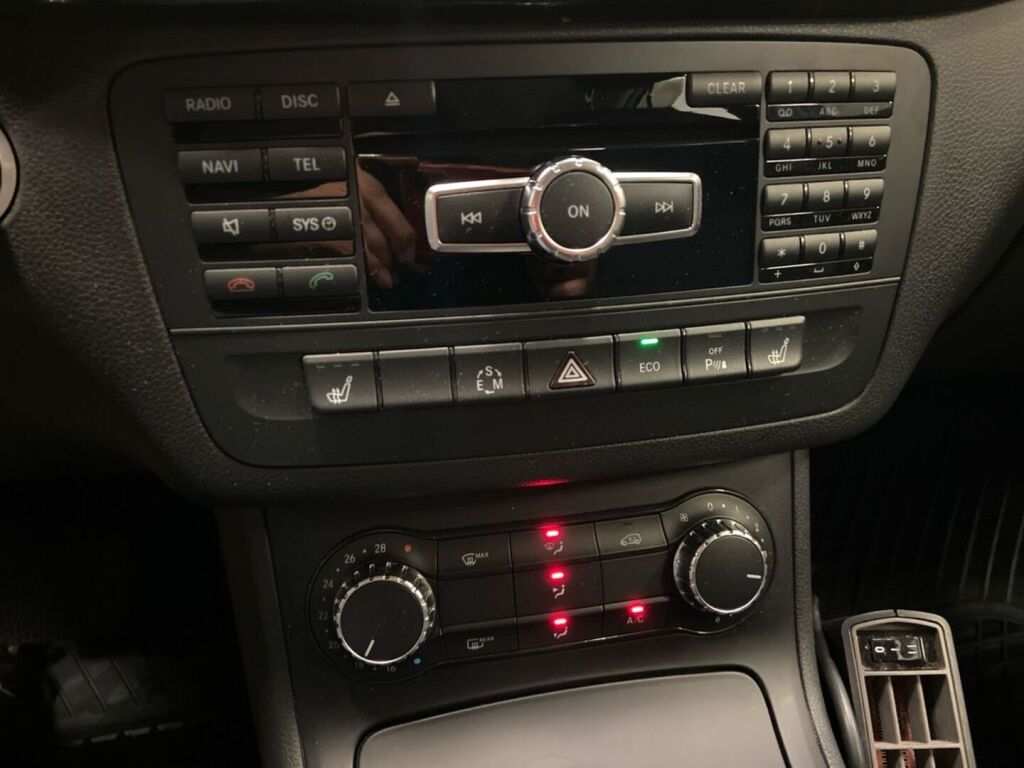 Mercedes-Benz B 2013 Harmaa