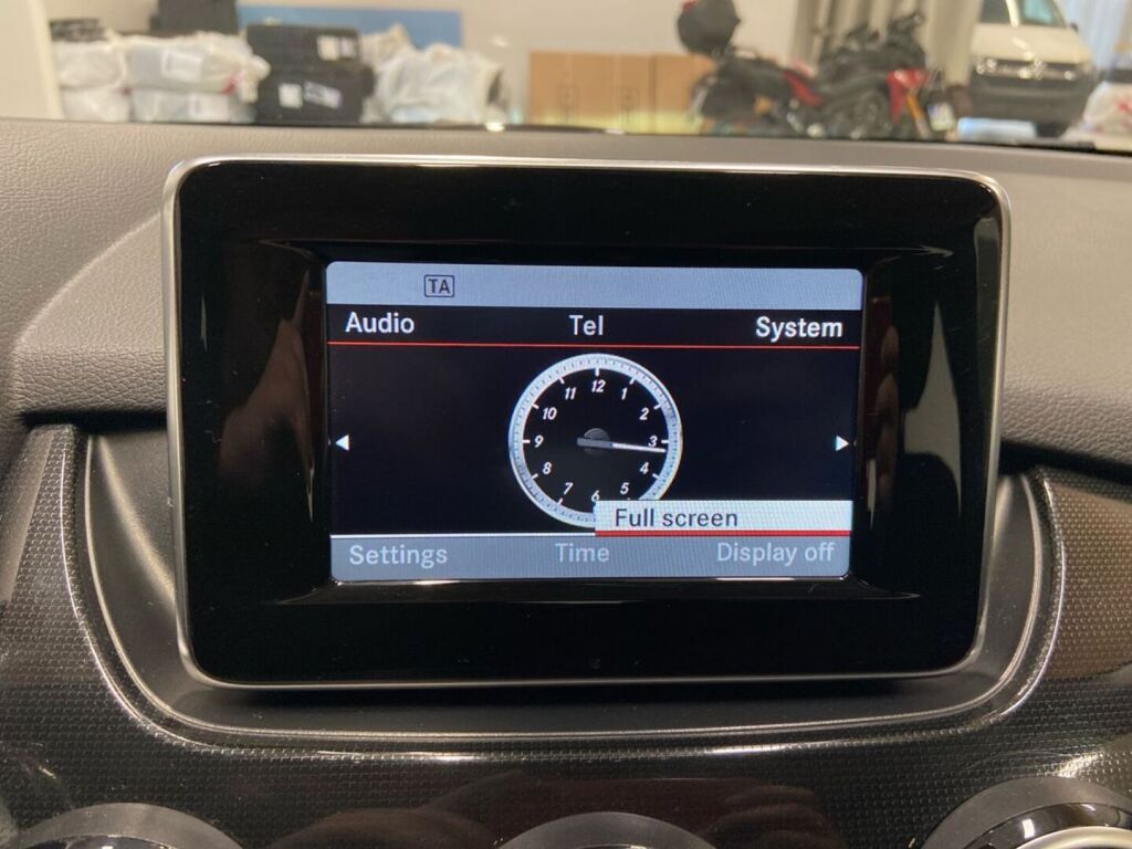 Mercedes-Benz B 2013 Harmaa