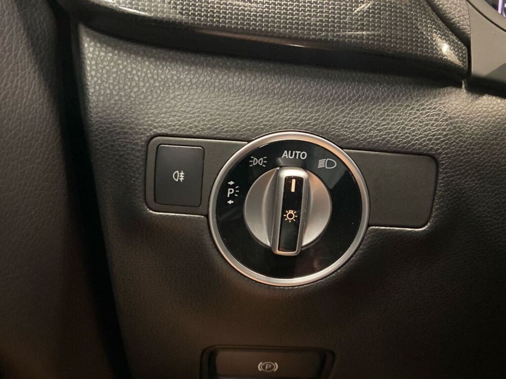Mercedes-Benz B 2013 Harmaa