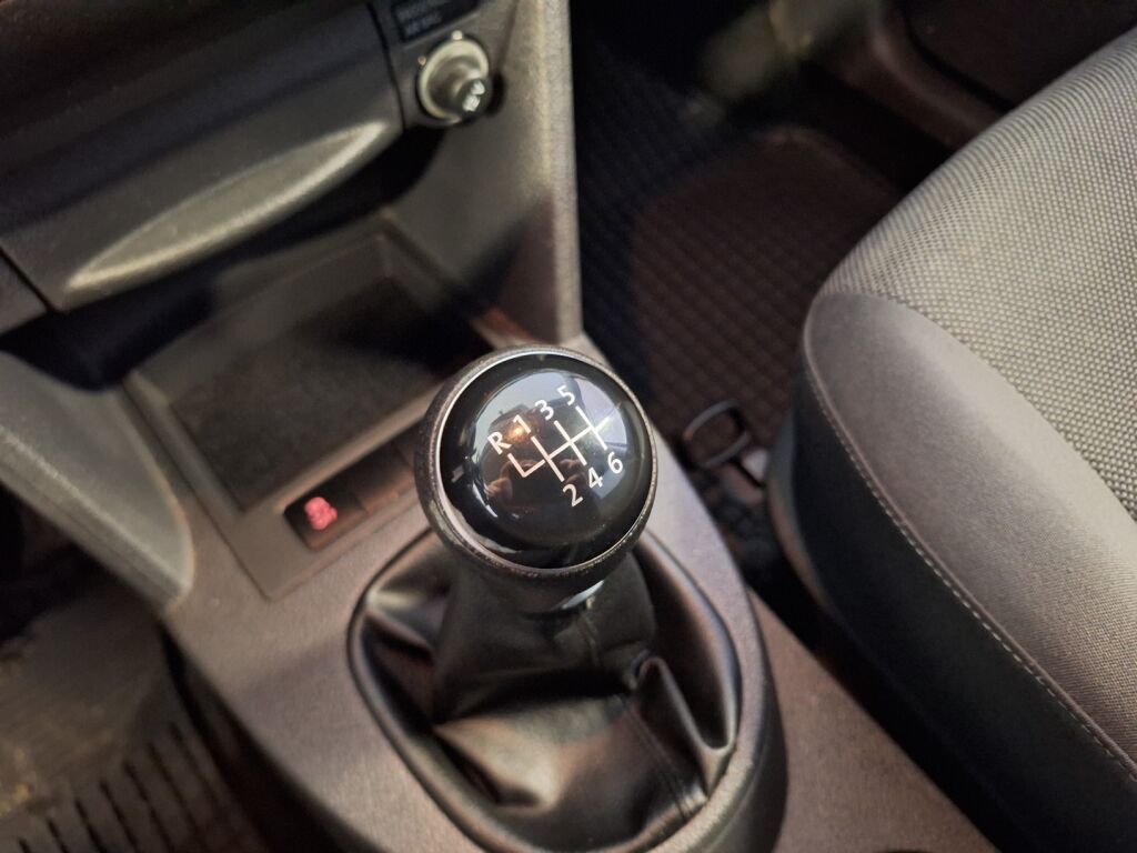 Volkswagen Caddy 2013 Sininen