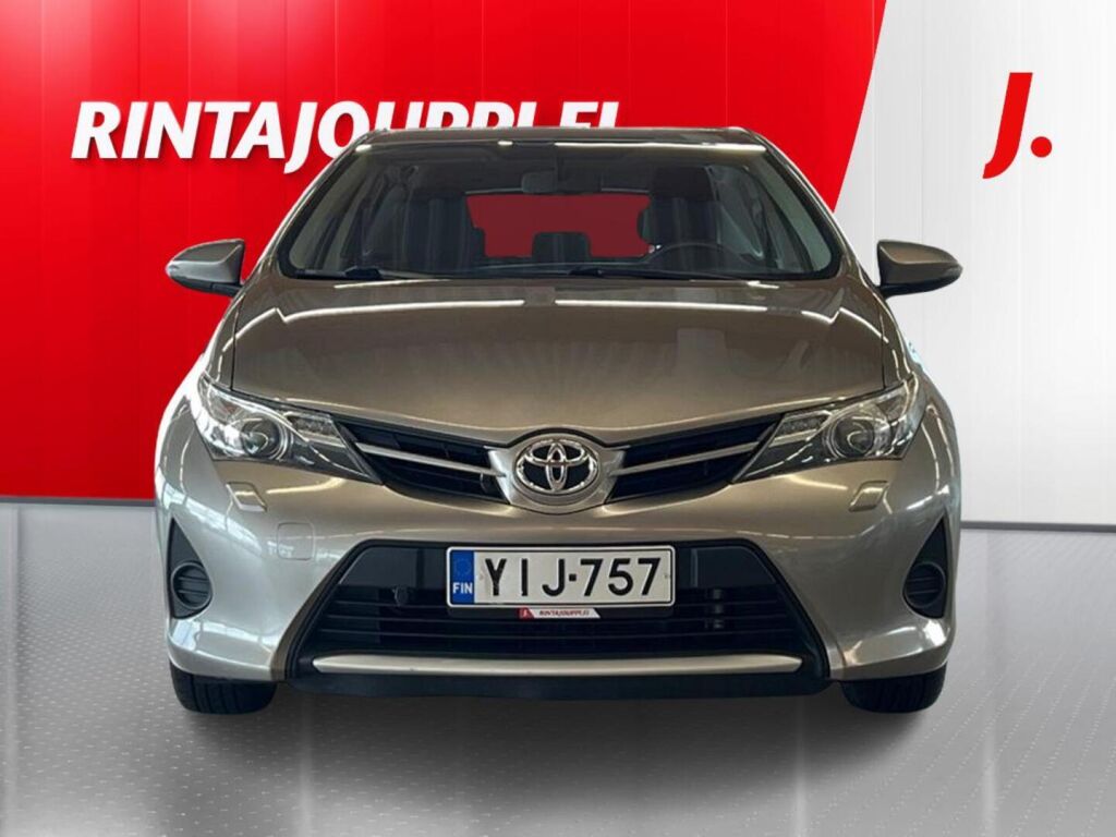 Toyota Auris 2013 Ruskea (beige)