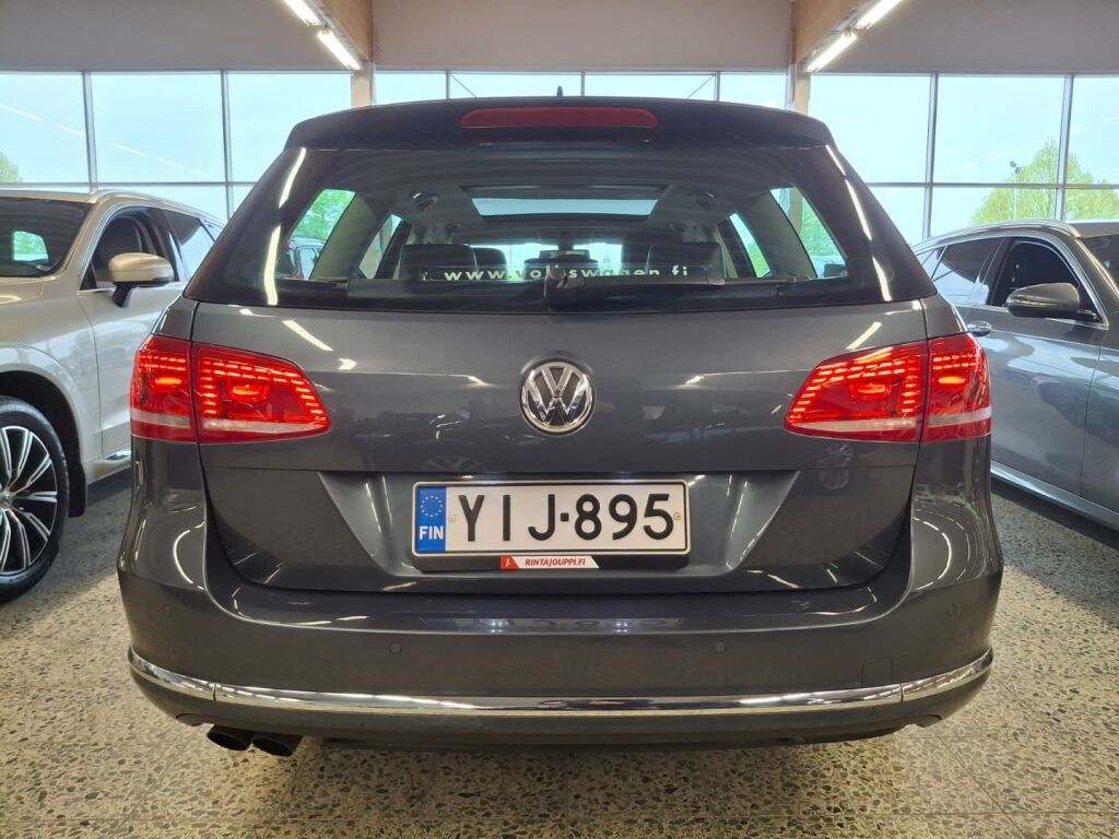 Volkswagen Passat 2013 Harmaa