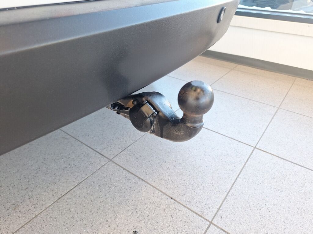 Audi A4 2013 Valkoinen