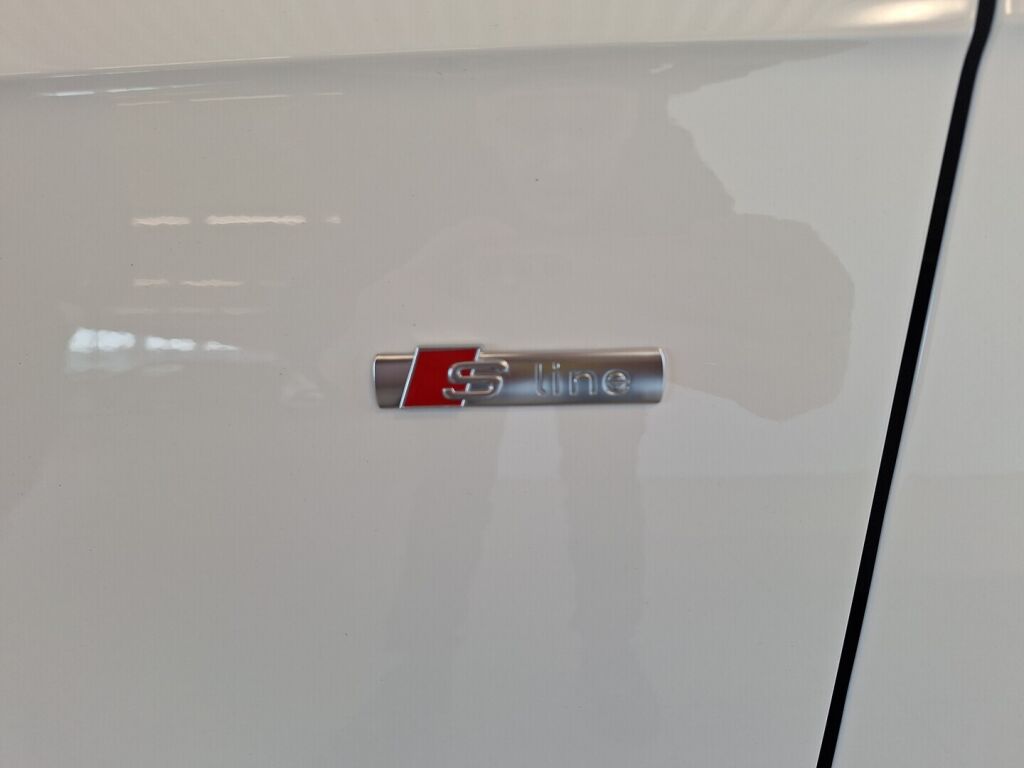 Audi A4 2013 Valkoinen