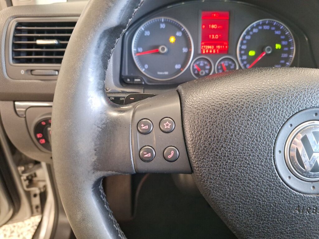 Volkswagen Golf 2007 Harmaa