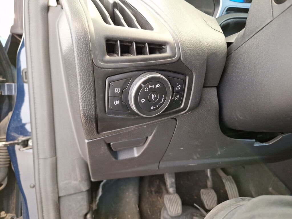 Ford Focus 2013 Sininen