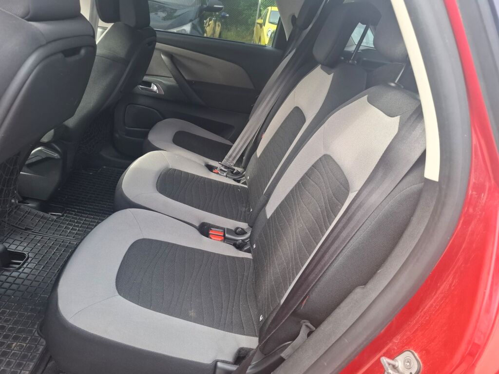 Citroen C4 Picasso 2013 Punainen