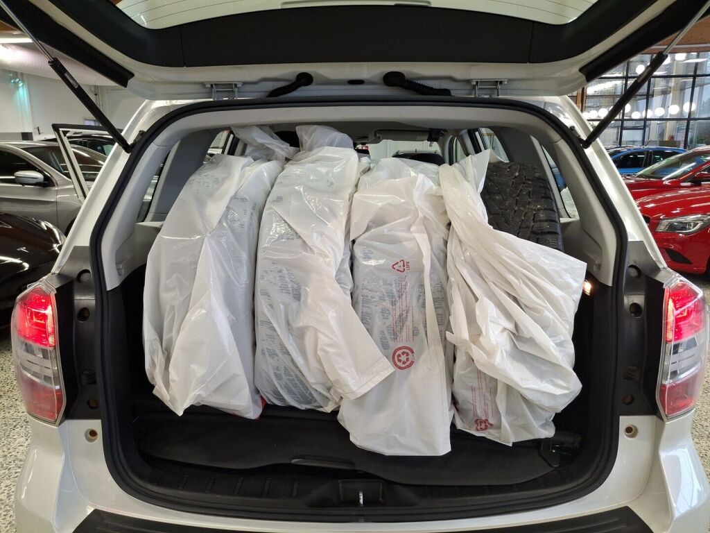 Subaru Forester 2013 Valkoinen